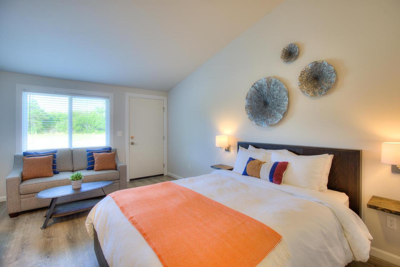 Ocean Shores Resort (Adults Only) Exterior photo